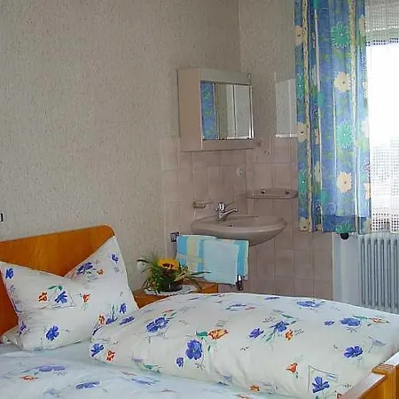 Gasthaus Und Hintere Hofe *